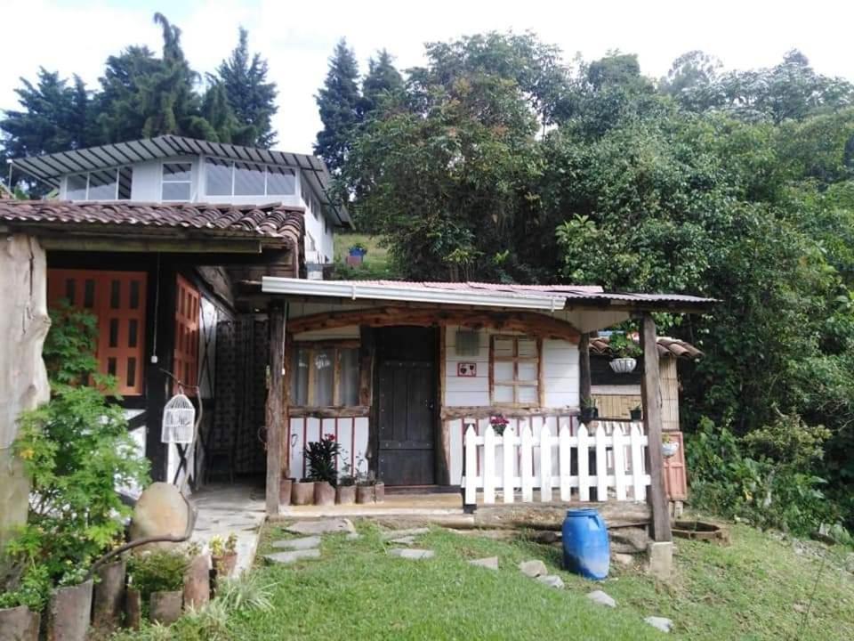 Tarragona Hostal Santa Rosa de Cabal Ngoại thất bức ảnh