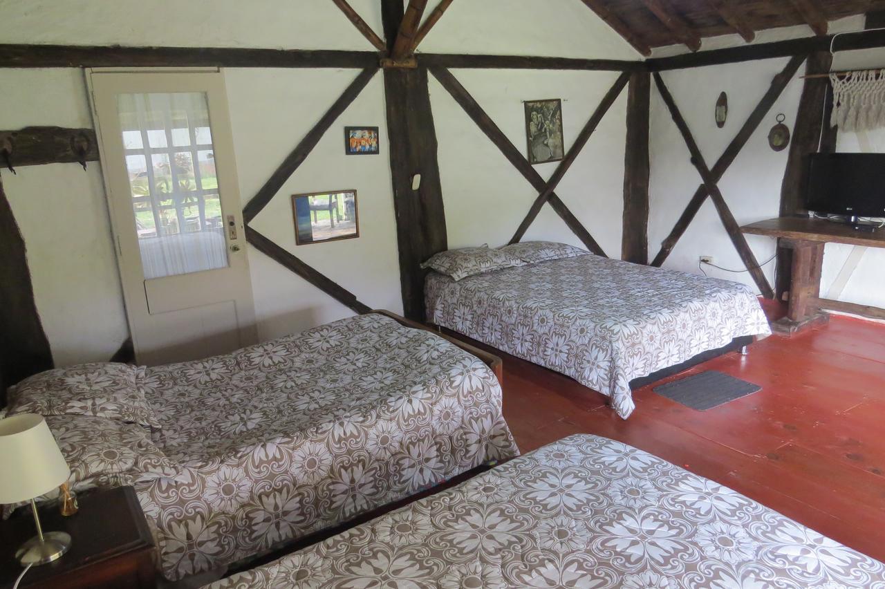 Tarragona Hostal Santa Rosa de Cabal Ngoại thất bức ảnh